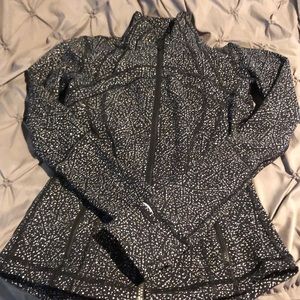 Lululemon zip up size 4